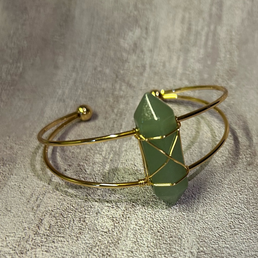 Gold and Green Stone Bracelet